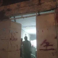 درب مغازه عرض 2/60 درب حیاط عرض 1/10