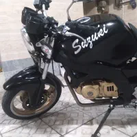 سوزوکی ۲۵۰
