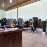 استخدام فروشنده تلفنی خانم