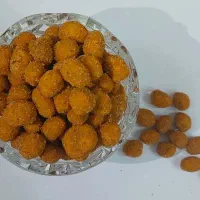 بادام زمینی روکش دار