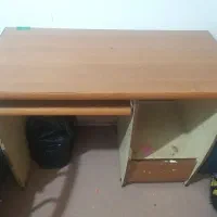 میز کامپیوتر