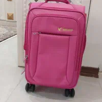 چمدون سایز متوسط