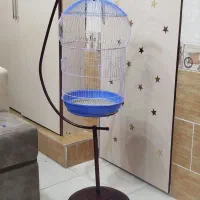 قفس پایه دار