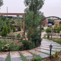 اجاره ساعتی و روزانه باغ ویلا استخردار آبگرم
