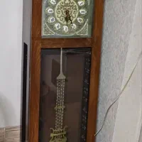 ساعت چوبی ایستاده