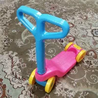 اسکوتر پلاستیکی