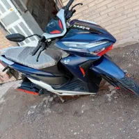 کلیک ۱۵۰|موتورسیکلت|زارچ, |دیوار