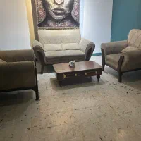 مبل ۵ نفره همراه عسلی