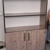 تخت و اینه دراور و کمد لباس