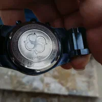یک عددساعت مچی نو