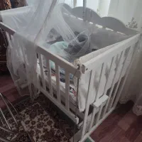 تخت گهواره ای نوزاد