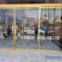 شیشه سکوریت و میرال قاسم زاده