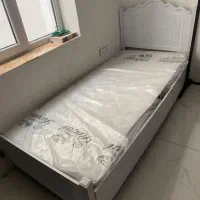 تخت خواب یک نفره
