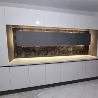 ساخت و اجرای انواع کابینت،کمد دیواری،تی وی وال،