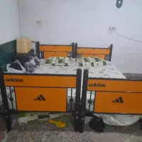 تخت درحدنو