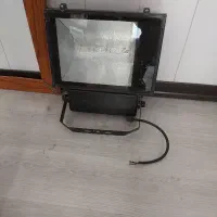 پروژکتور ۴۰۰ وات