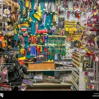 استخدام فروشنده ابزارآلات