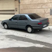 ۴۰۵ عروسک