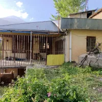 1760 متر باغ با بنای مسکونی در نیاک