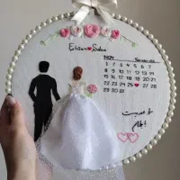 دیوارکوب گلدوزی عقد و عروسی و تولد و نوزاد و...