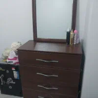 کمد دراور و میز آرایش