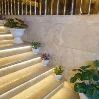 فروش فوری هتل آپارتمان درخیابان امام رضا