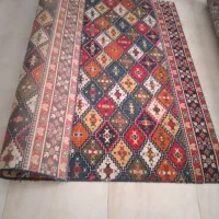 فرش یا قالیچه در حد نو