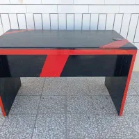 میز کامپیوتر خانگی