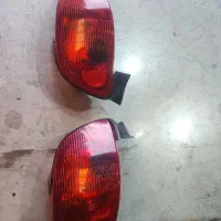 چراغ عقب ۲۰۶