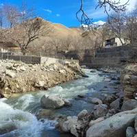 یک نفر برای همراهی در کوه نوردی