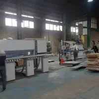 برشکار اپراتور دستگاه کات ام‌دی‌اف