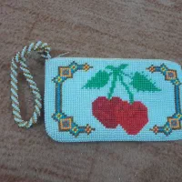 کیف پول منجوق دوزی