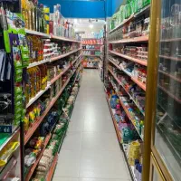 استخدام نیرو در هایپر مارکت