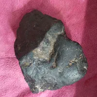 شهاب سنگ|کلکسیون اشیاء عتیقه|کرج, ساسانی (قلمستان)|دیوار