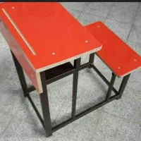 نیمکت تک نفره رنگی