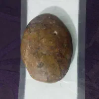 چندتکه سنگ قیمتی