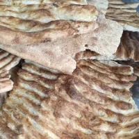 نان خشک حیوانات فروشنده