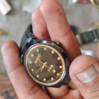 تعدادی ساعت اورجینال موتور سوییسی