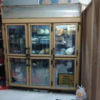 یخچال  سه درب درحد نو  البته شش درب هستش
