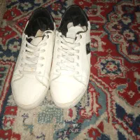 کتانی درحدنوسایز۴۱سالم.مارکzizigo