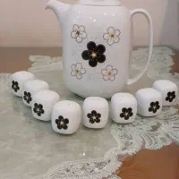قوری و نمکدان زیبا طرح golden flower