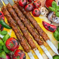 استخدام ظرف شور برای شیفت شب و منقل دار