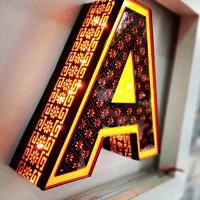 تابلو ساز حروف برجسته چنلیوم نمای کامپوزیت نصاب