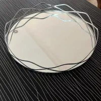 سینی مدل آینه ای نقره ای طرح موج