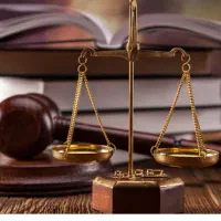 وکیل پایه یک دادگستری حقوقی کیفری خانواده ملکی