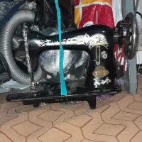 چرخ مشکی مادربزرگ