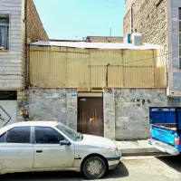 فروردین کوچه فاطمیه دو طبقه