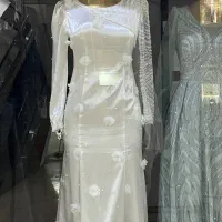 لباس عقد