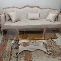 فقط میزجلومبلی