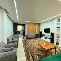 ۶۰مترروبه‌نما+پارکینگ‌سندی+دوکله نورگیر+مالک منعطف